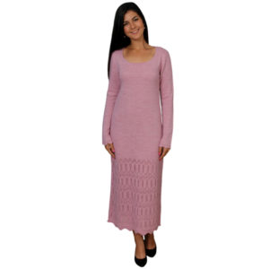 Платье вязаное розовое